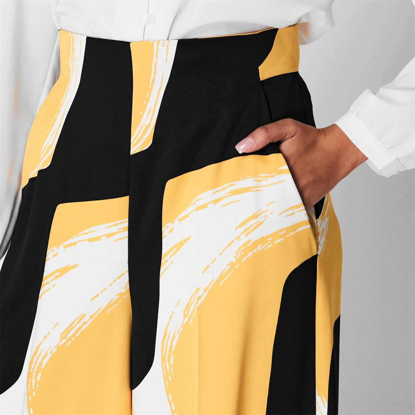 Marella Nurra Trousers 6 Marella Nurra Trousers - Image 4